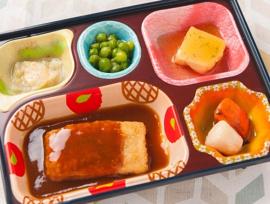 試食用に用意されたお弁当